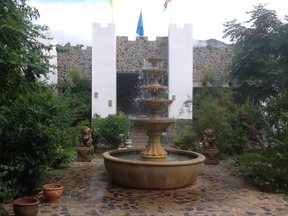 Thai Castle Resort Ban Thap Sila Εξωτερικό φωτογραφία